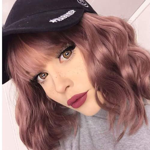 MISHAIR Perruque Femme Violet Lilas Courte Ondulée Bouclées,Perruque Naturelle Synthétique avec une Frange pour Cosplay,Soirée,Costumée Cover