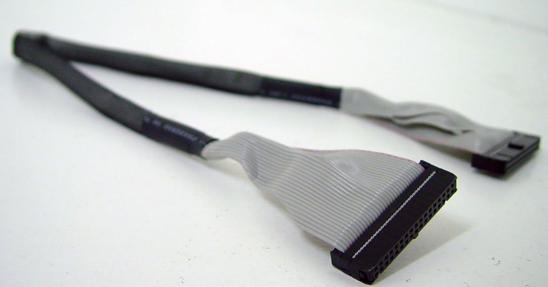 Belkin Cable Nappe Ronde IDE Ata133 : Amazon.fr: Informatique