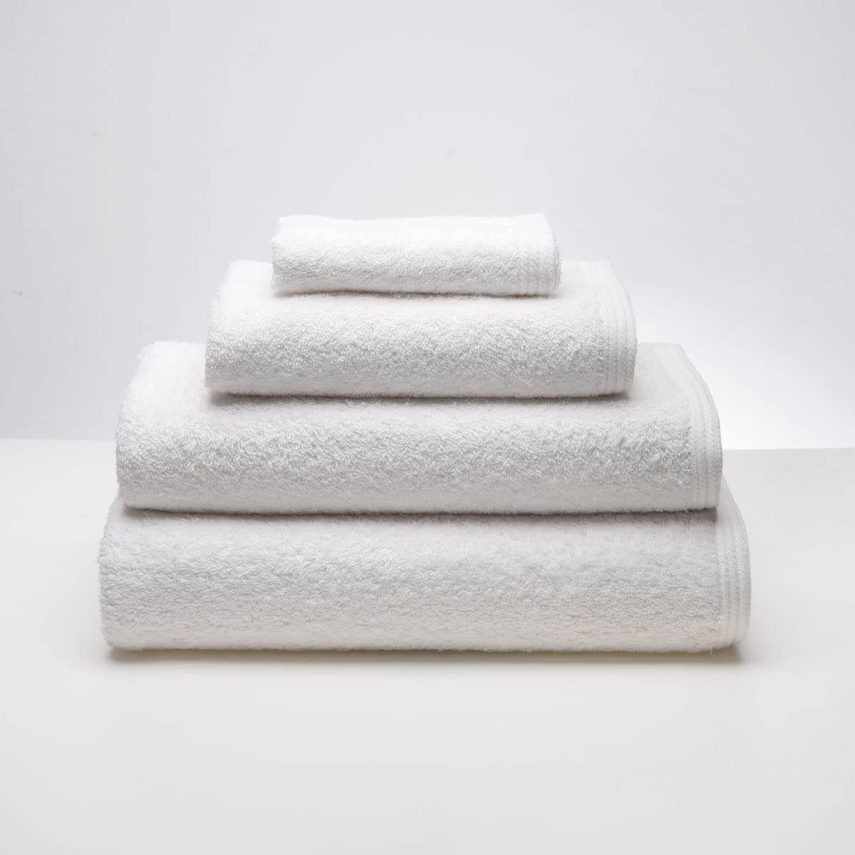 Sancarlos – Ocean Vanity Towel, White, 100% Cotton, 550 g/m2