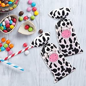 Rainmae 100 Pcs Cow Print Treat Bags Cow Cellophane Candy Bags Plastic Goodie Storage Bags Farm Animal Theme Goodie Party Gift Bags for Baby Shower Barnyard Cowboy Cowgirl Farmhouse Themed Birthday Rainmae 100 Pcs Cow Print Treat Bags Cow Cellophane Candy Bags Plastic Goodie Storage Bags Farm Animal Theme Goodie Party Gift Bags for Baby Shower Barnyard Cowboy Cowgirl Farmhouse Themed Birthday
