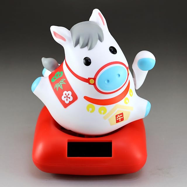 午年限定 2026年の干支「ソーラー幸せ招き午」 置物 3色セット Amazon | 午年限定 2026年の干支「ソーラー幸せ招き午」 ホワイト