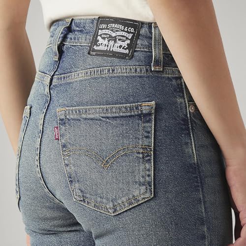 Image of Levi's Women's 725 Flared Fit High Rise Jeans