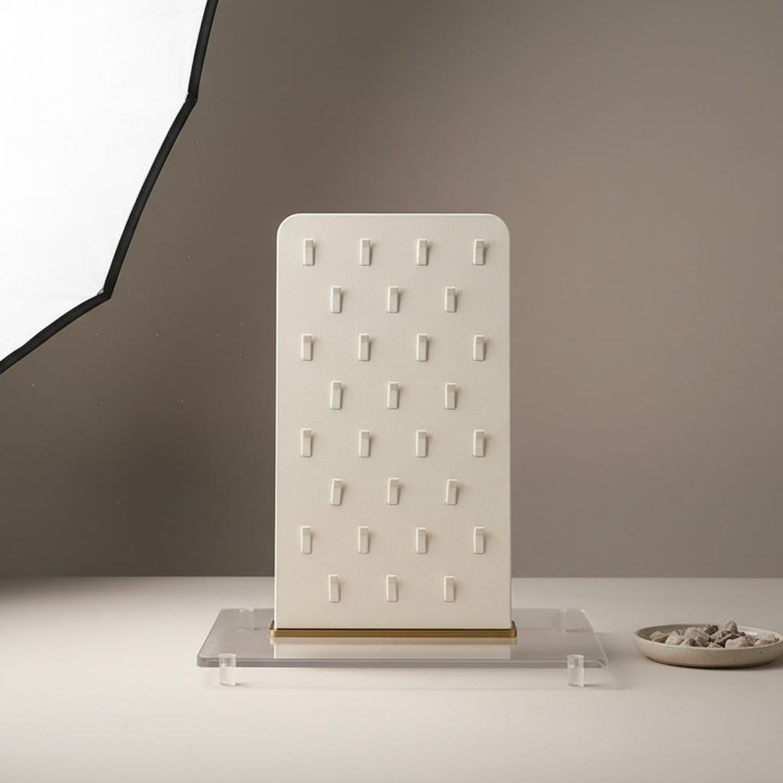 Espositore Gioielli Supporto Orecchini Anelli Pendenti Organizer con Rivestimento in Microfibra E Struttura in Metallo a Più File per Ordine E Mostra, Beige, Piccola 18 5 17cm