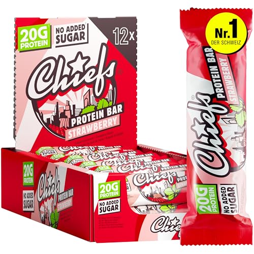 CHIEFS High Protein Riegel - fruchtiger Erdbeere Geschmack - 12er Box - 20g Protein - perfekte Snacks ohne Zuckerzusatz - Low Sugar - 55g Eiweißriegel ohne Palmöl