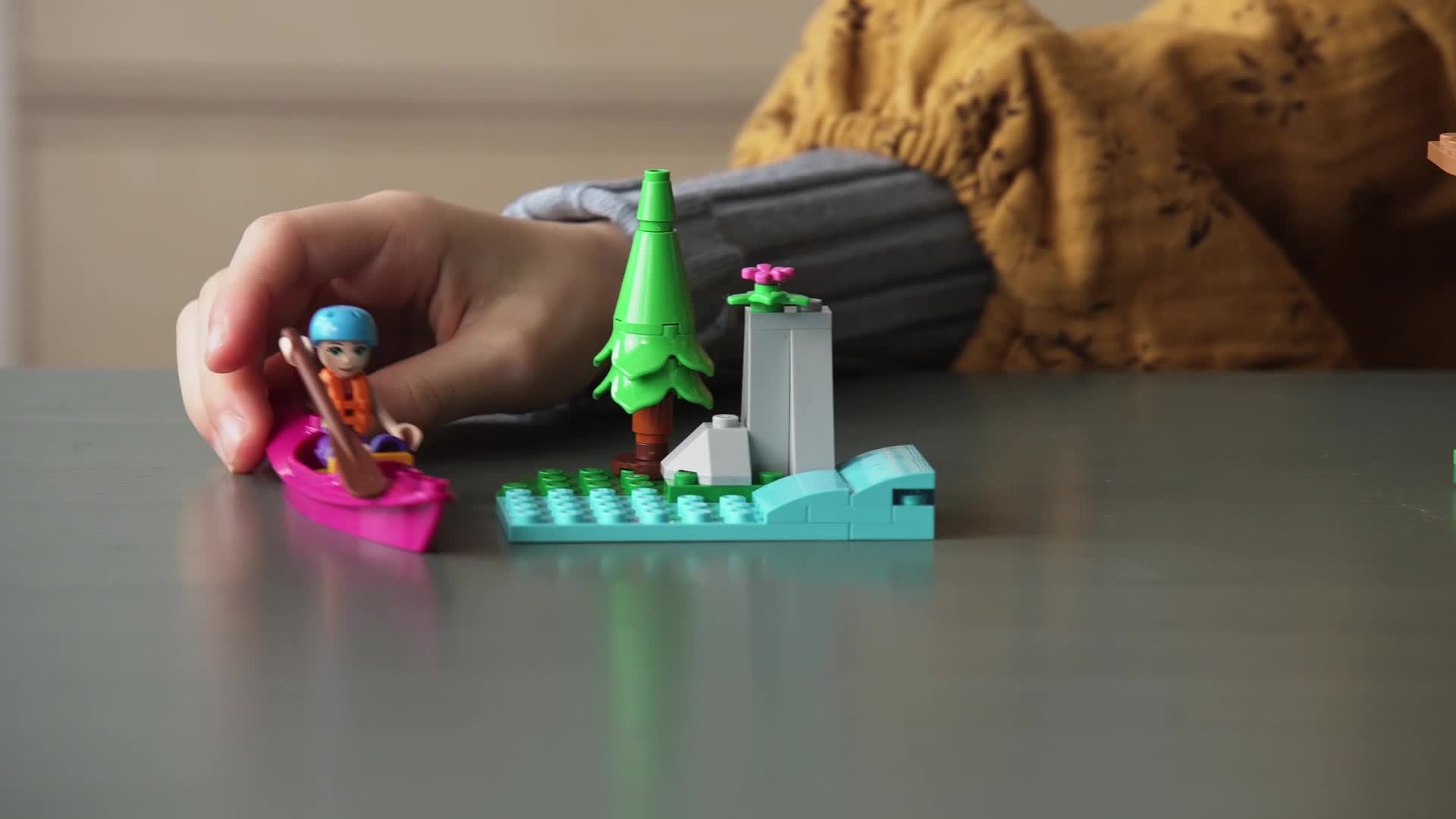 LEGO 41679 Friends Baumhaus im Wald – Bild 8