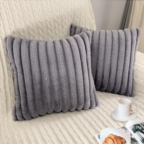 2 Pack 18x18 Pillow Cover Velvet Pillow Covers Faux Fur Square Throw Pillow Covers for Living Room Decorations Throw Pillow Case Throw Pillow Cover Cushion Cover for Home Sofa Bedroom Car Grey