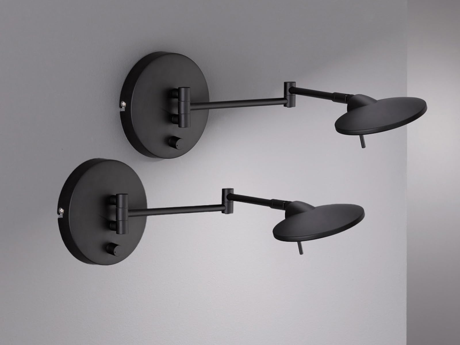 2er SET schwenkbare Wandleuchten Schwarz mit Stecker & Schalter, Tiefe 55cm