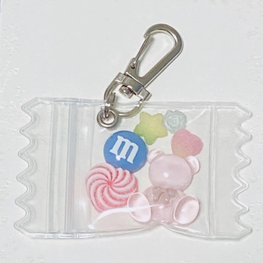 キャンディーバッグキーホルダー 白系 キャンディーバッグキーホルダー 白系 - メルカリ