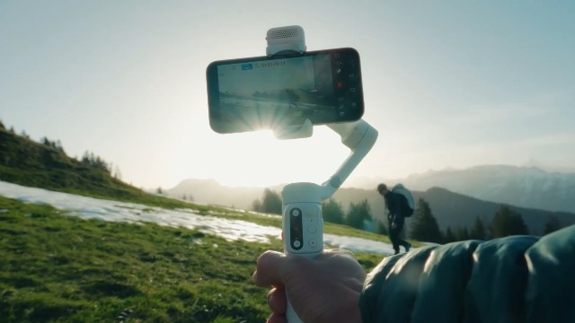 Amazon.co.jp: hohem V3 ジンバル 3軸スマホジンバル AI自動追跡 13