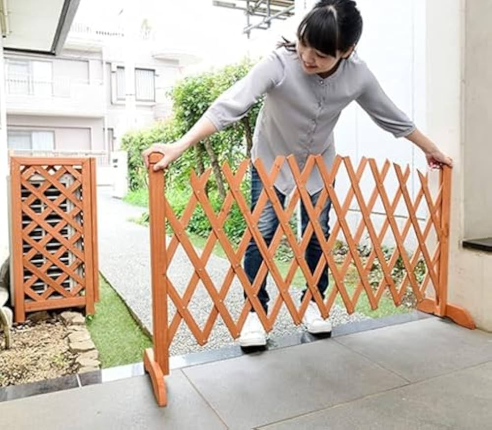 Amazon | 伸縮フェンス 木製 幅38-120cm アコーディオンラティス