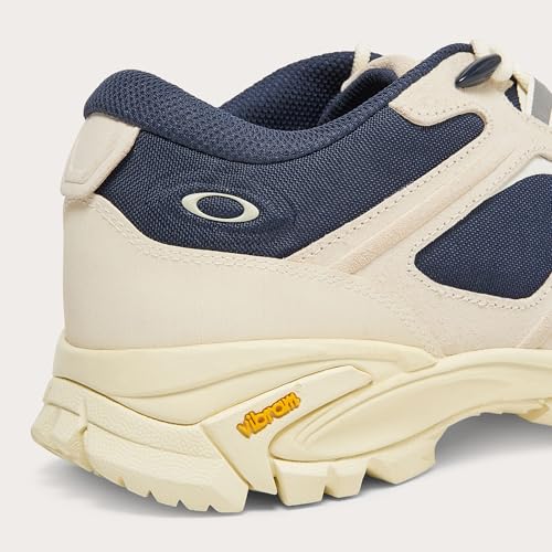 Image of Oakley Men's Sierra Terrain Sneakers