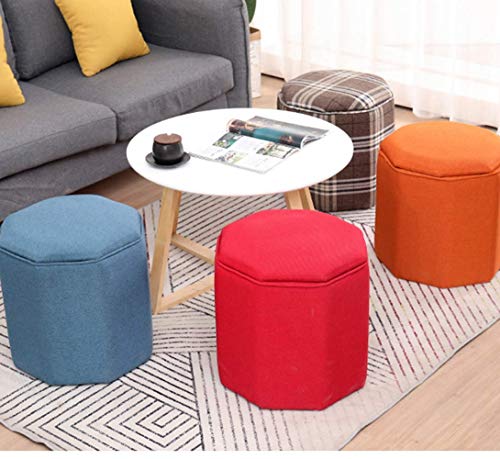 Poufs tabourets multifonctions pour optimiser le rangement du salon