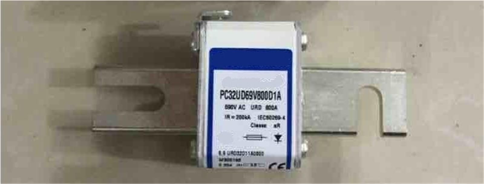 Fusible PC32UD69V700D1A pour éviter les surcharges de courant sur vos machines