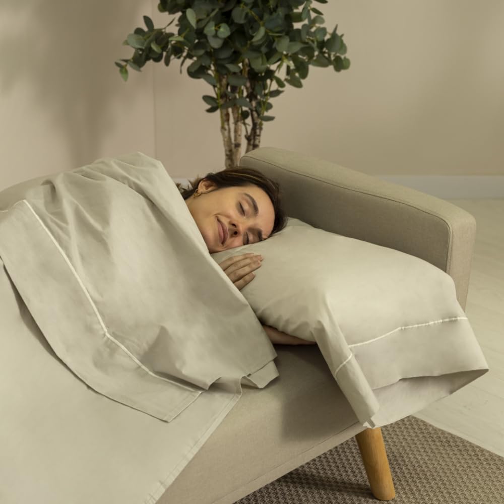 Nalui - Sofá Cama 3 Plazas Acolchado 203x82x78cm One Dots, 2 Cojines y Apertura Clic-Clac con Dif. Grados de Reclinación. Sofá Cama Chaise Longue con Patas de Madera Convertible en Cama Doble | Beig
