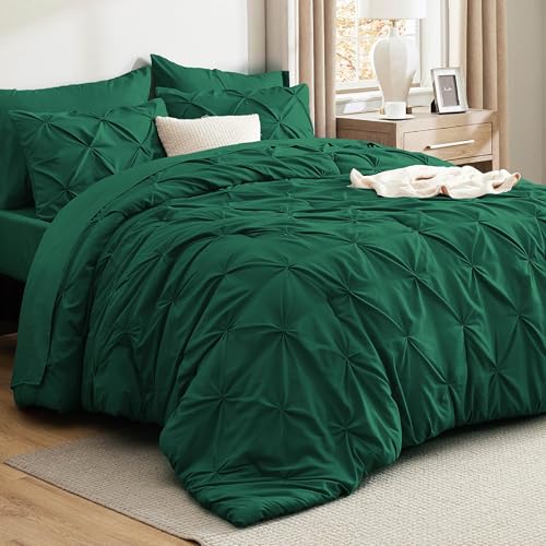 Bedsure Queen Comforter Set Dark Green - Bed in a Bag Queen Size Bedding 7 Pieces, GentleSoft™ Pintuck Bed Set Gift for Family, Pinch Pleat All Season Comforter with Sheets, Pillowcases & Shams