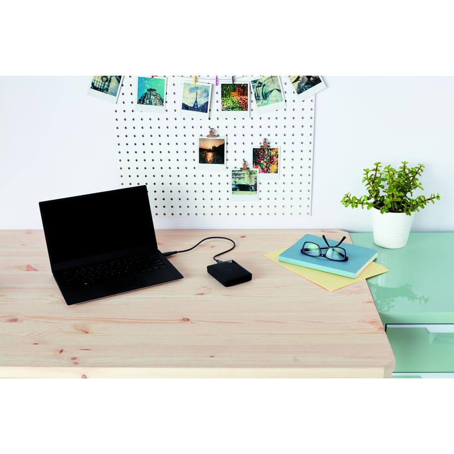Image of Western Digital Elements SE WDBEPK0020BBK-WESN 2 TB Portable Hard Drive - External - Black