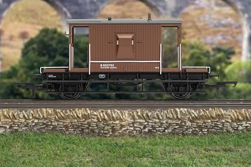 Hornby R60289 BR Brake Van Southern Region 950792 Freight Wagons, Brown - Image 4