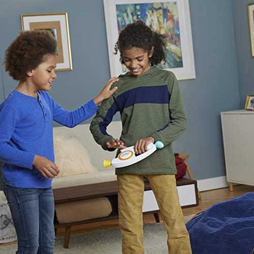 Hasbro Gaming Bop It! Electronic Game for Kids Ages 8 and up, Kids Games for 1 or More Players, Board Games for Kids, Kids Gifts - 4