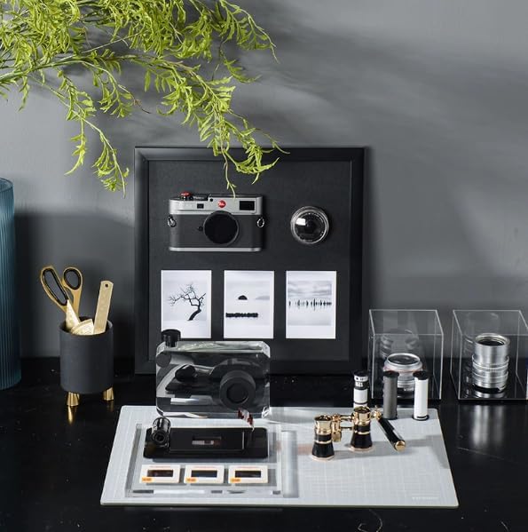 Miniatura 5 de Escultura de cámara pequeña de cristal negro, estatua de cámara en miniatura grabada transparente, decoración de arte moderno para el hogar y la