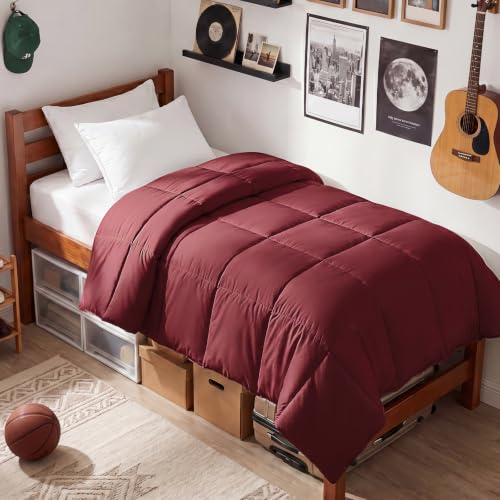 Image of EASELAND Twin /Twin XL Down Alternative Comforter, Burgundy, 64x88 Inches | Quilted Duvet Insert for College Dorm, Soft Lightweight Bedding with Corner Tabs, Breathable Machine Washable Dorm Essentials
