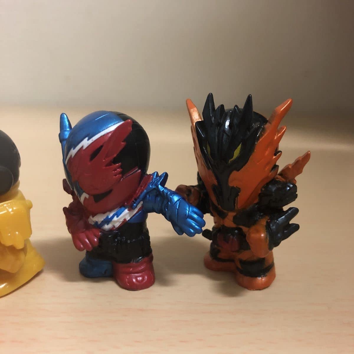 Amazon | 希少すくい人形【仮面ライダービルド系6種セット