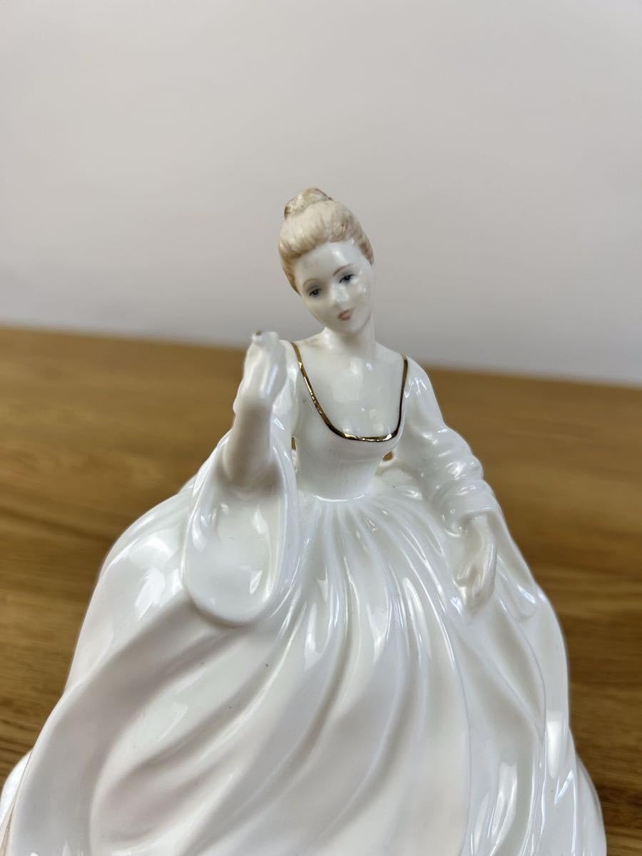 Amazon.co.jp: 英国ヴィンテージ コールポート フィギュリン