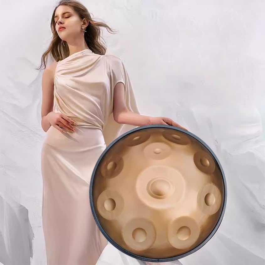 Bęben Ręczny D-moll 432 Hz 10 Nutowy 22-calowy Stalowy Bęben Ręczny, Instrument Bębenkowy Ręczny z Miękką Torbą na Patelnię, 1 Młotki do Ręcznego Instrumentu, Stojak na Patelnię i Ściereczkę Bezpyłową