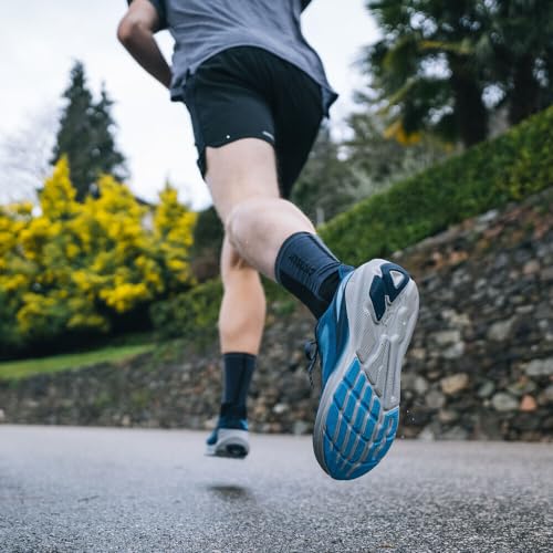 Image of ALTRA Men's Experience Flow Road Running Shoe