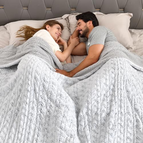 Image of Bearhug Electric Blanket King Size 100 inch x 90 inch Dual Controllers Heated Blanket, 10 Heat Settings, 1-12 Hour Auto Shut-Off, Faux Fur & Sherpa Dual-Sided, Machine Washable, Gift-Ready Elegant Packaging
