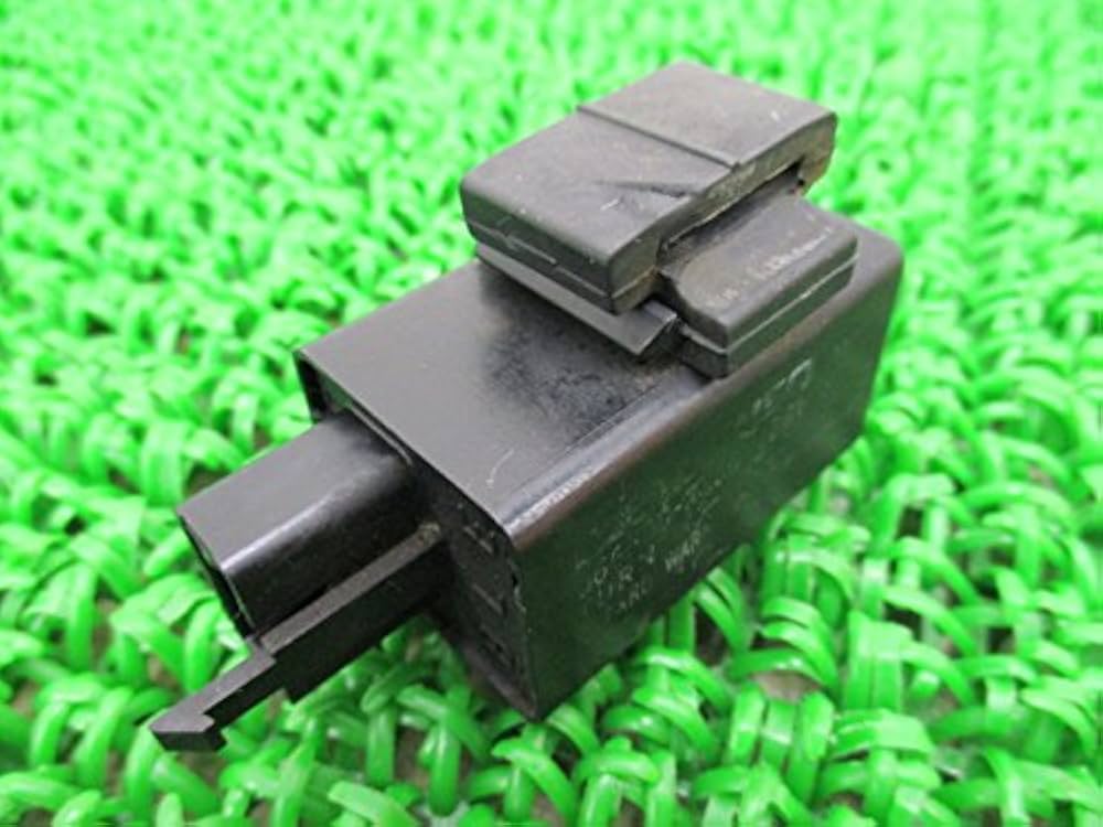 SR400 純正ウィンカー 4つセット リレー付き SR400 純正ウィンカー 4つセット リレー付き SR400 純正