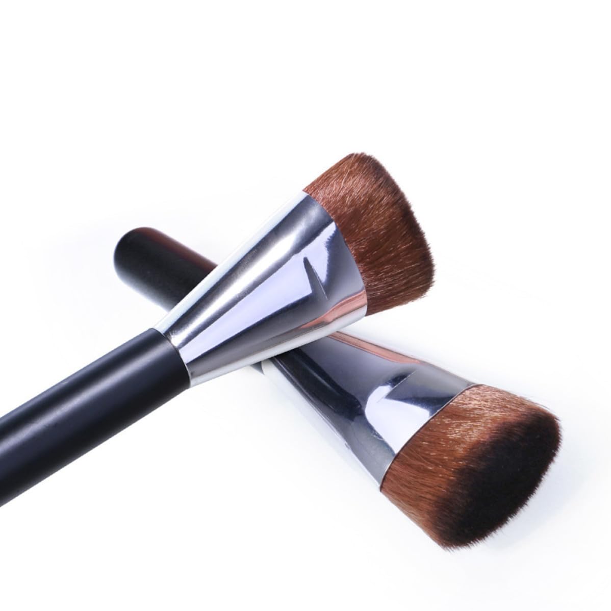TEHAUX Black Rayon Loose Powder Makeup Brush for Women Lightweight and Sturdy Beautiful Design, for Daily Cosmetic Application and Professional Use