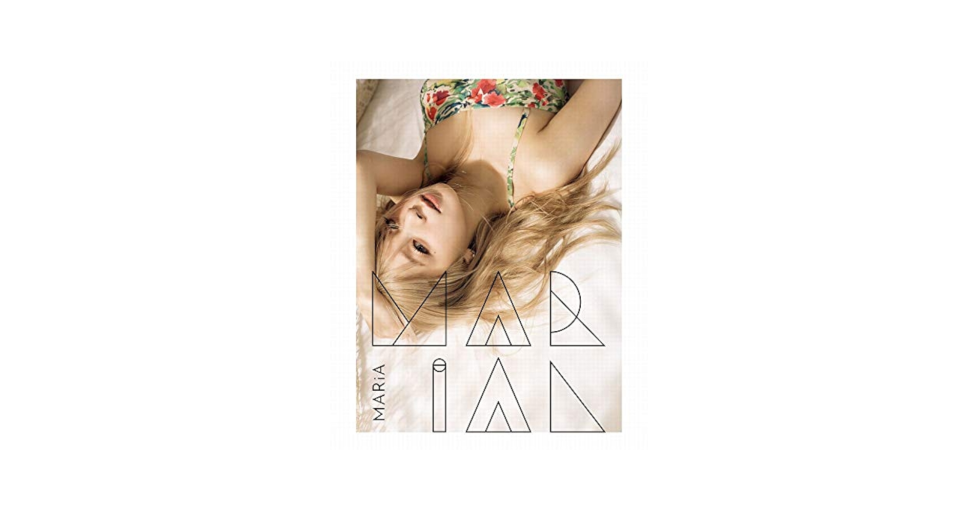MARiA 1stフォトブック 『 MARiAL』写真集サイン入り MARiA 1stフォトブック 『 MARiAL(メイリアル) 』 - メルカリ
