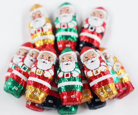 Scott's Cakes Chocolate con leche sólido envuelto en papel de aluminio de 2 pulgadas de Santas lindo en un recipiente de plástico de 1 libra