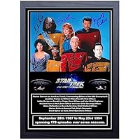 SIGNED BY THE STARS Star Trek The Next Generation Firmado (A4