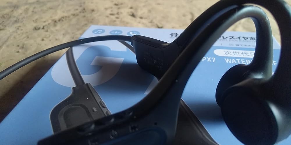 Amazon.co.jp: 【次世代骨伝導イヤホン】イヤホン こつでんどう