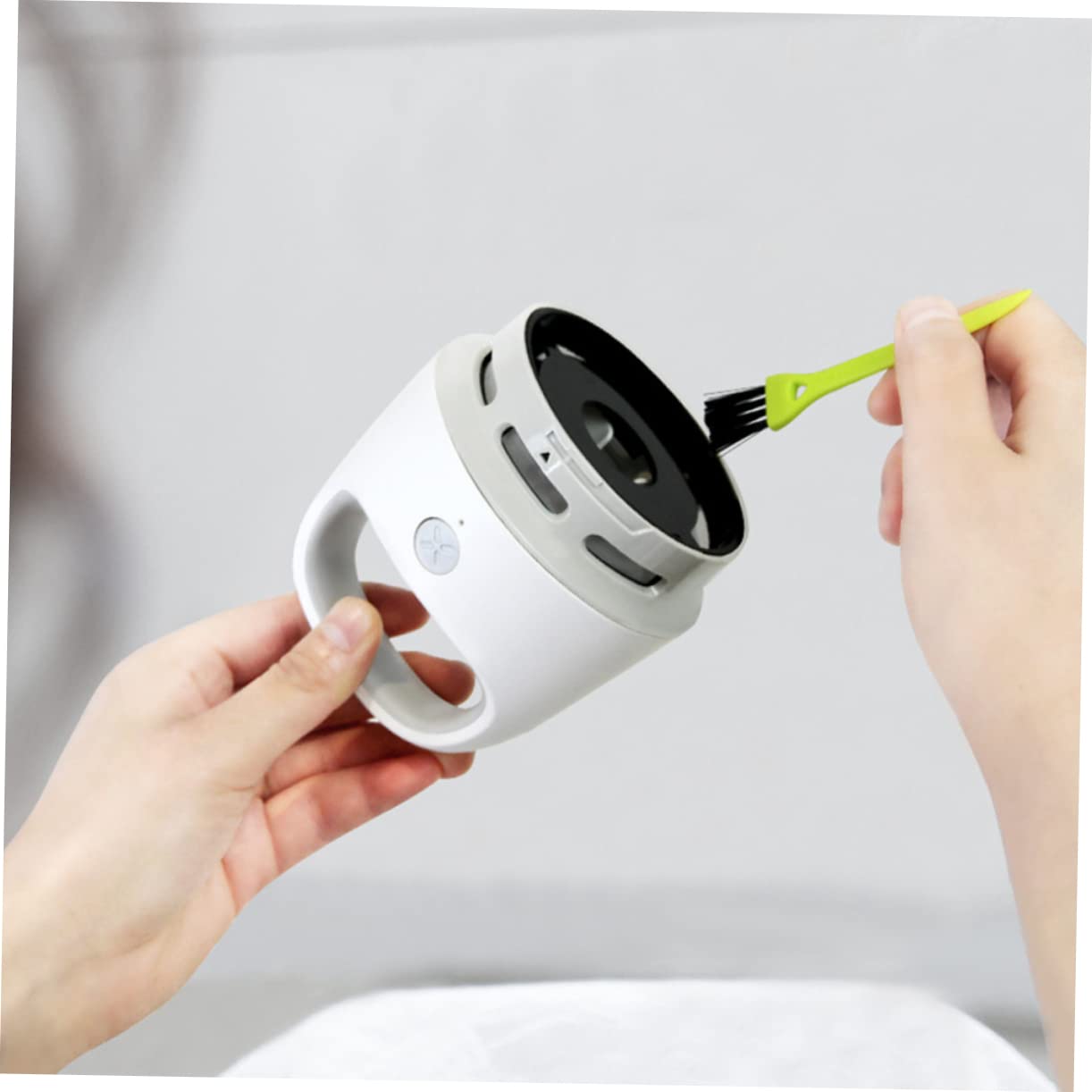 IMIKEYA Aspirapolvere Portatile Mini Aspirapolvere da Scrivania Ricarica USB USB Pulitore per Polvere Efficiente Basso Rumore Due Velocità