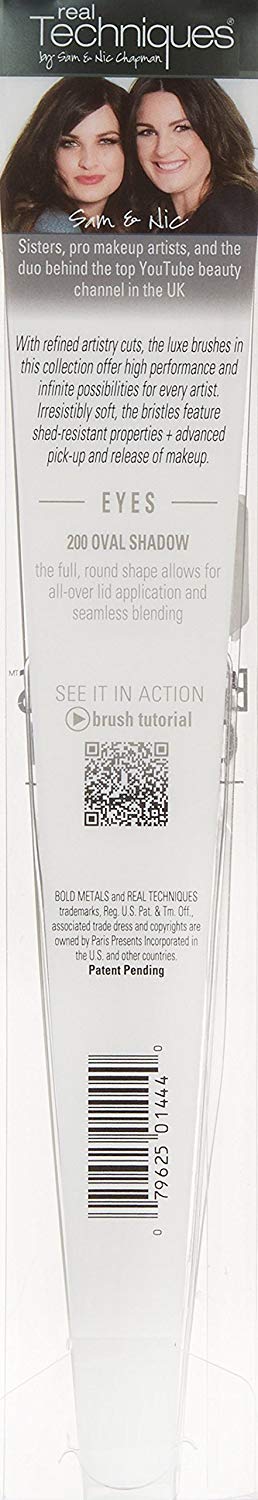 Real Techniques 200 Oval Shadow Brush, 0.914 Ounce, Blend Shadows and Apply Eyeshadow, Ideal for Powder, Cream, and Glitter Eye Shadows, with Ultra Plush Custom Cut Synthetic Bristles - Image 3 thumbnail