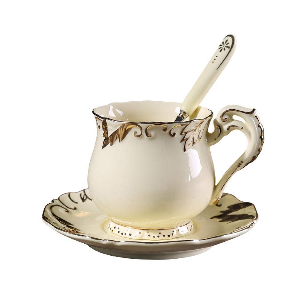 Ensembles de thé de l'après-midi avec tasse et soucoupe florale