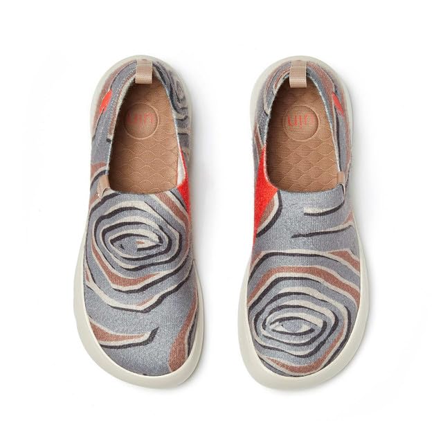 Image of UIN Women's Artistic Slip-On Shoes Vibrant Floral Casual Loafers Lightweight Comfortable Travel Footwear