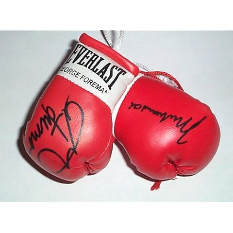 Autographed Mini Boxing Gloves by Everlast Cover
