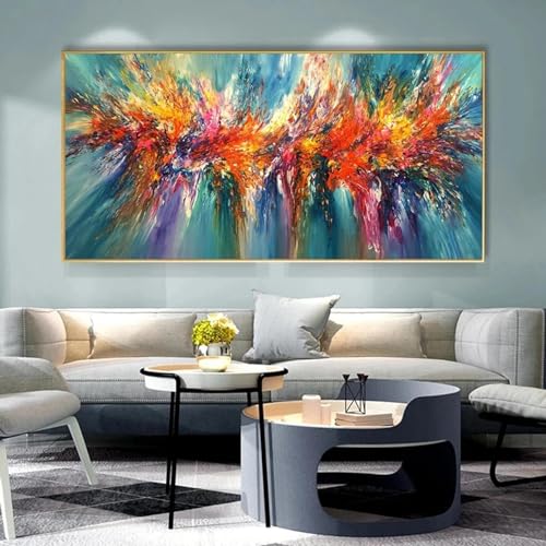 Peinture à motifs colorés pour réveiller un mur blanc triste de salon