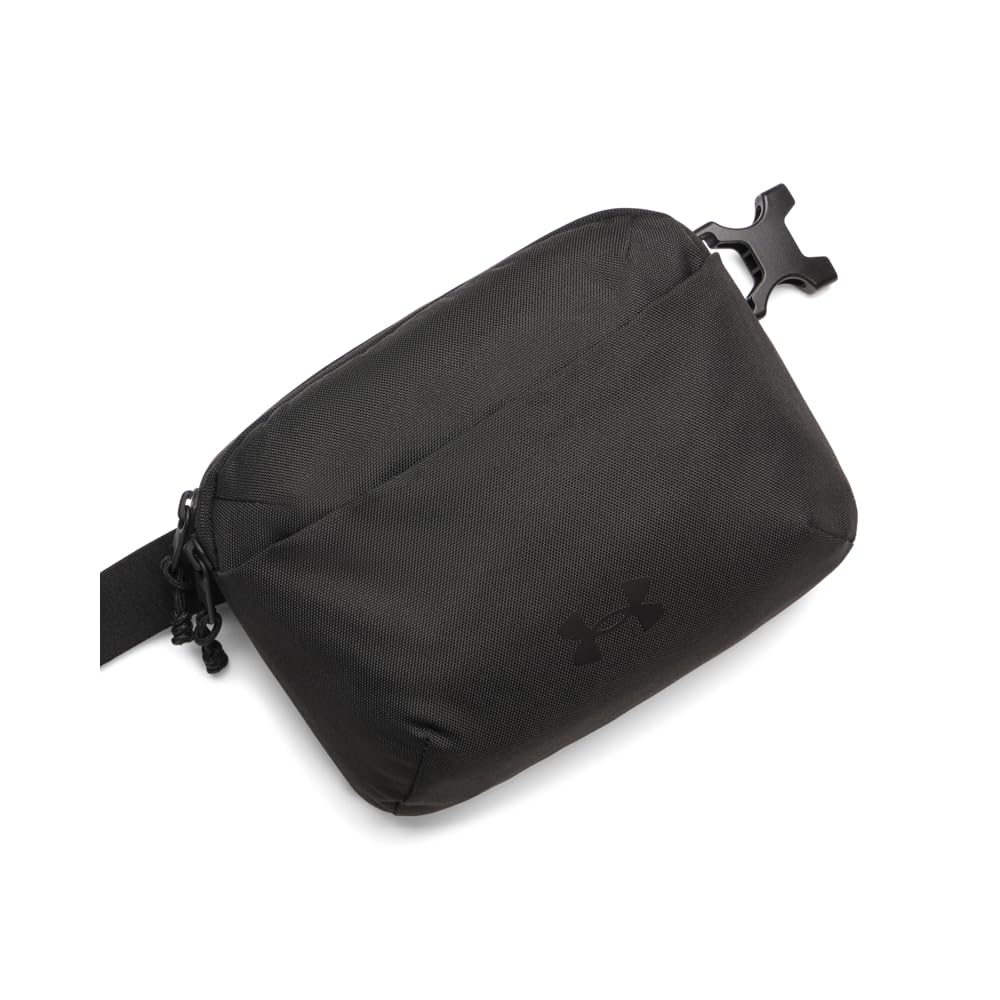 Under Armour Sac banane essentiel, (001) Noir / Noir / Noir, One Size Fits Most, Sac banane essentiel