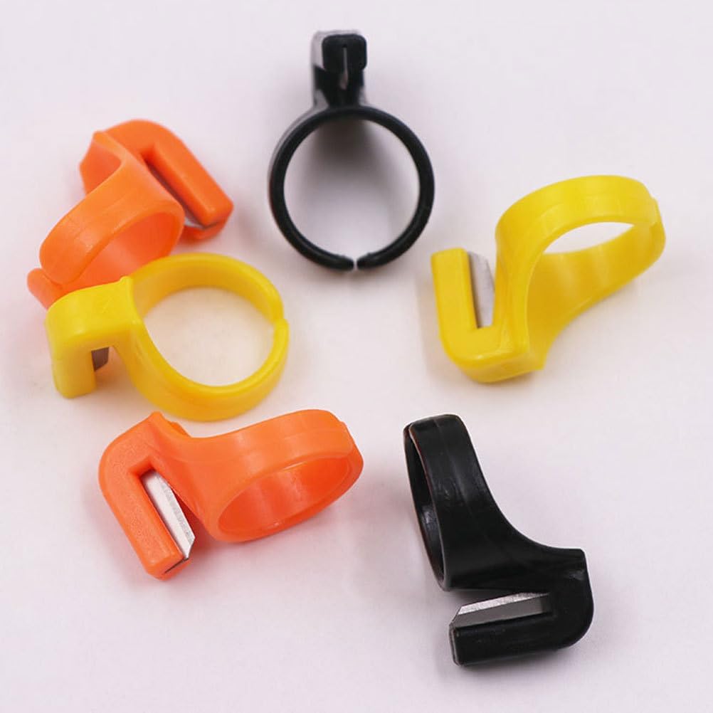 Uonlytech 20Pcs Sewing Thread Cutter Rings Finger Ring Thread Cutting Tool Lightweight Plastic Yarn Cutters for Hand Sewing Embroidery Fishing Line