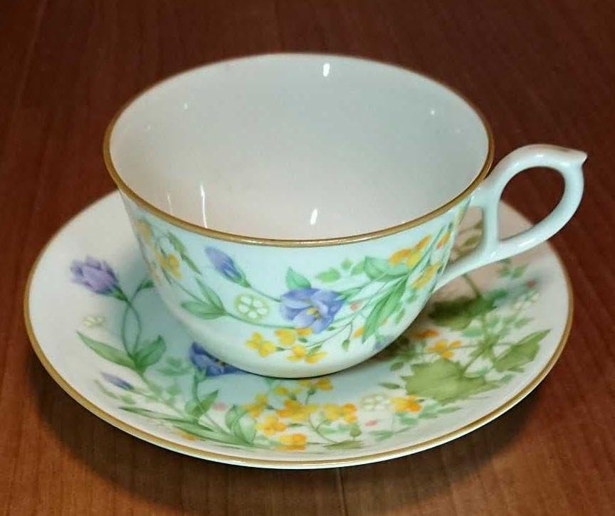 Amazon.co.jp: ノリタケ アイボリーチャイナ 花柄カップ&ソーサー5客 
