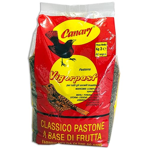 Pastoncino morbido a base di FRUTTA. Formulato da più di 100 anni di esperienza nel settore dellornitologia, il più indicato per tutti gli uccelli frugivori e insettivori come merli, tordi bottaccio, cesene, sasselli, maine, allodole, uccelli di sottobosco.