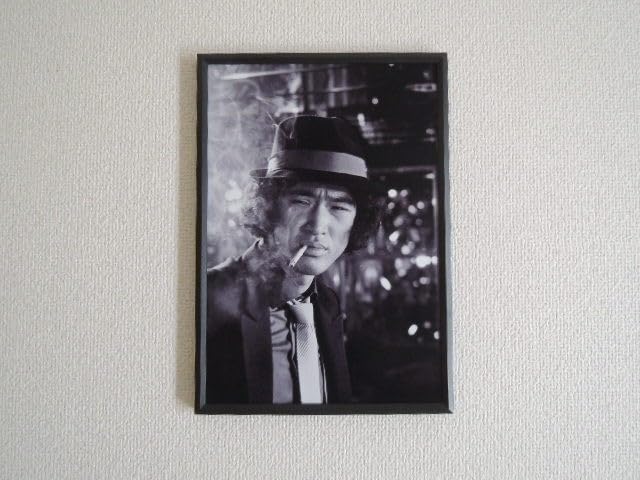 松田優作パネル Amazon.co.jp: A4 額付き ポスター 松田優作 yusaku matuda けむり