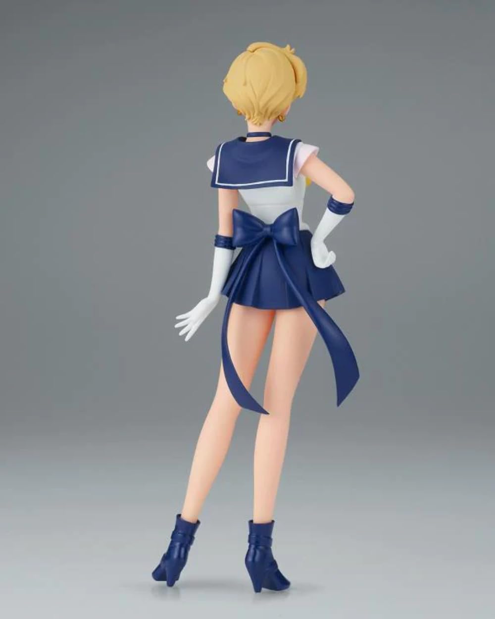 Banpresto - Pretty Guardian Sailor Moon - Fluffy Puffy - Figura de Luna Estilo de Vestir