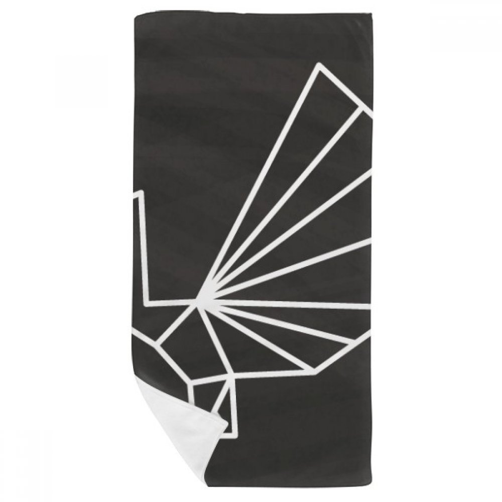 Serviette de toilette origami paon pour décorer votre salle de bain