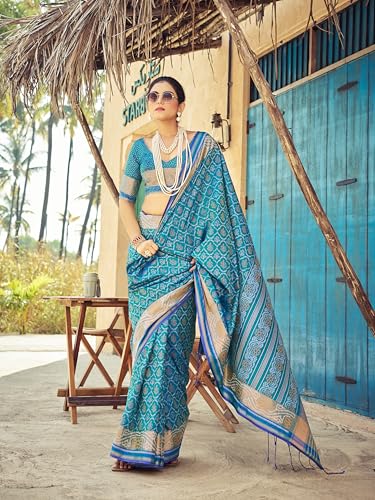 Image of SWORNOF Women's Kanjivaram Soft Silk Banarasi Sarees With Unstiched Blouse Piece