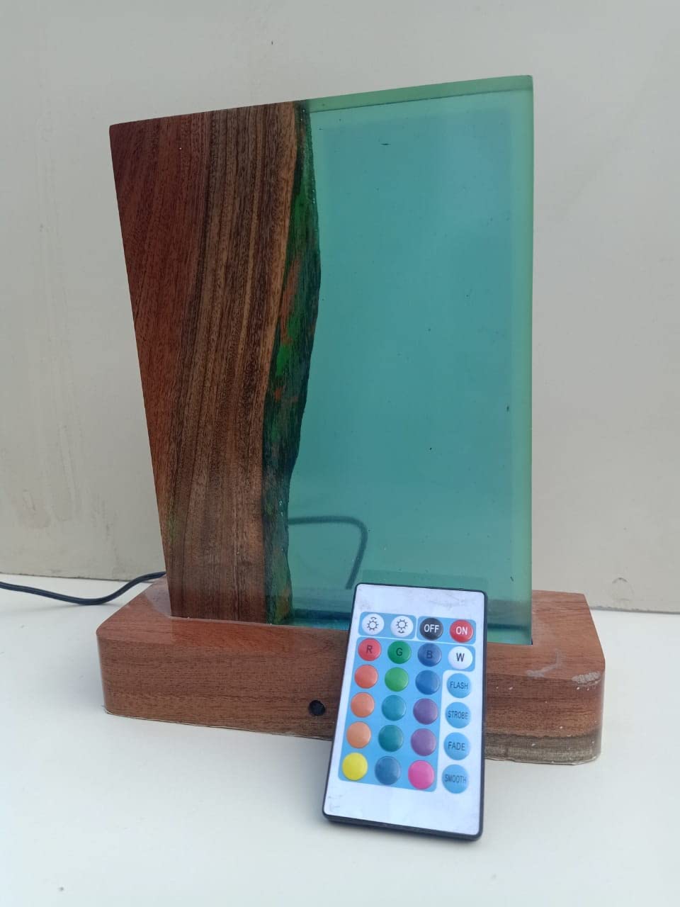 SmartHomeMart Wood & Resin Lamp, Resin Night Light, Table Lamp, Epoxy Lamp, Wood Lamp, Bedside lamp for Home Decoration (Multicolour Lighting) (Pack of 1)